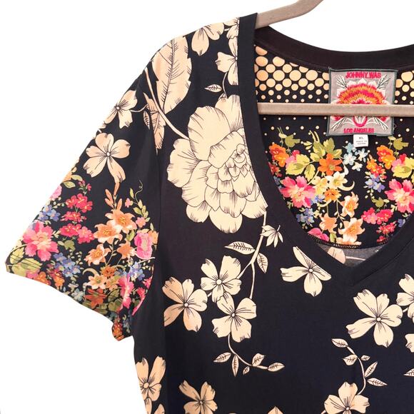 Johnny Was The Redland Favorite Short Sleeve V-Neck Swing Tee Multi Floral Sz XL - Picture 6 of 11